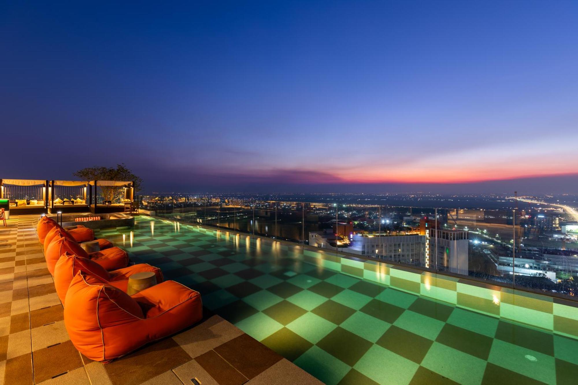 Centara Ayutthaya Hotel Buitenkant foto
